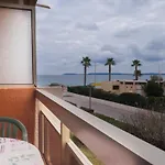 Le Lavandou: 4p, Proche Plage, Clim, Parking - Fr-1-803-81